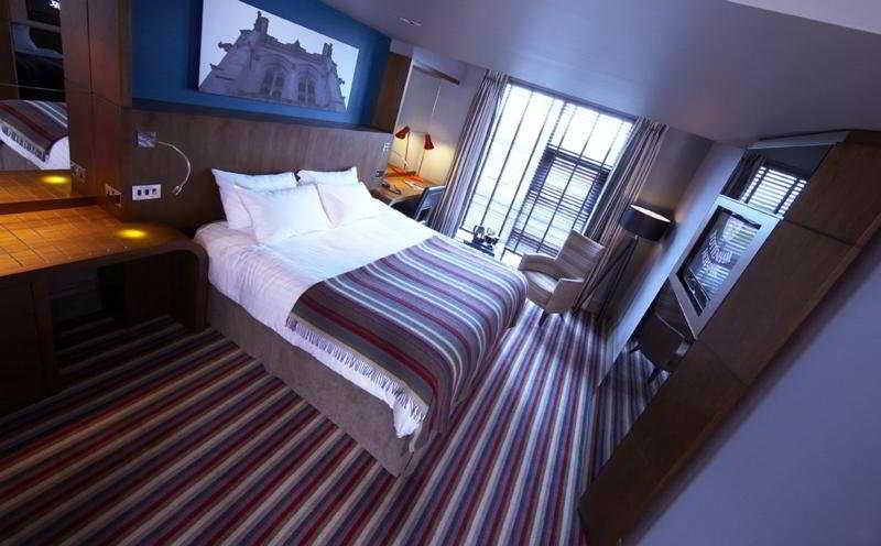 Village Hotel Solihull Værelse billede